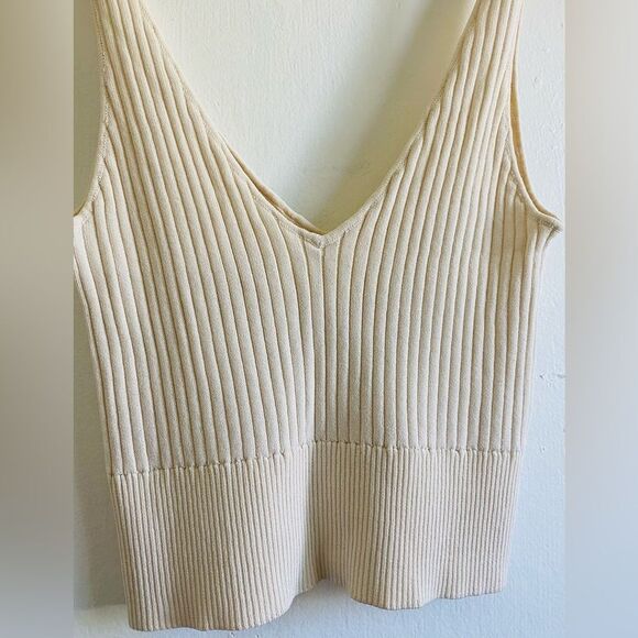 Line & Dot Cream Ribbed Tank Top - Picture 3 of 4